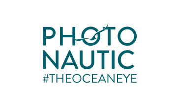 Logo for PHOTONAUTIC